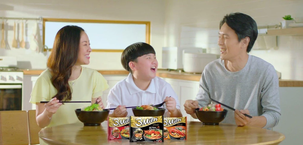 Mì 3 Miền nước cốt đậm đà được hàng chục triệu gia đình Việt tin dùng.