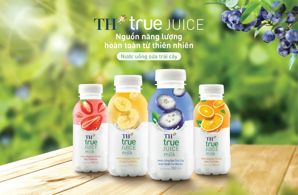 Bộ sản phẩm TH true JUICE milk hiện đã có 4 hương vị cam – dâu – việt quất – chuối.