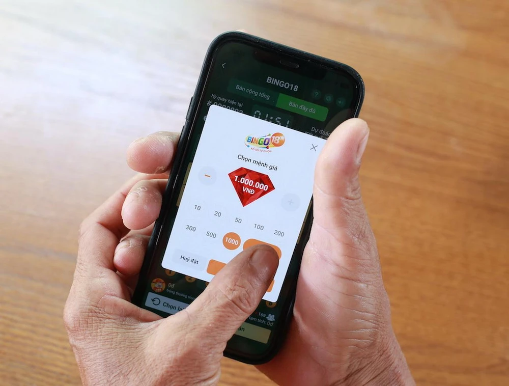 Xổ số Bingo18 đang được phát hành qua kênh Vietlott SMS.