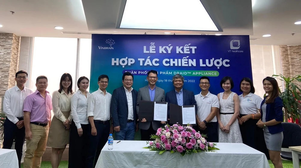 Lễ ký kết hợp tác chiến lược giữa VinBrain – VT Healthcare với mục tiêu nhân rộng mô hình AI.