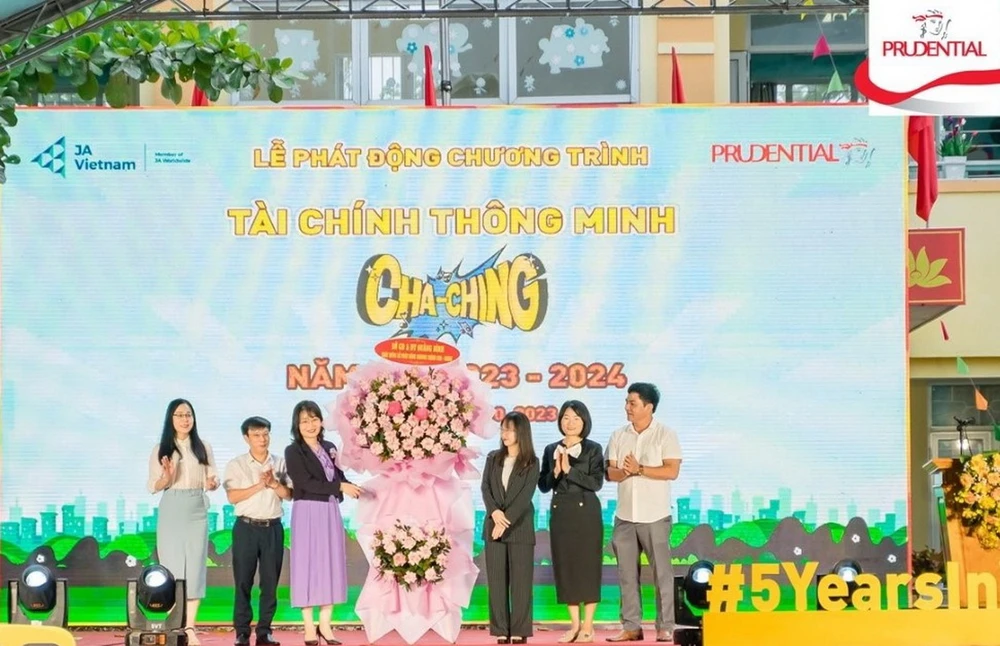 Dạy trẻ về các kỹ năng tài chính thông qua chương trình Cha-Ching