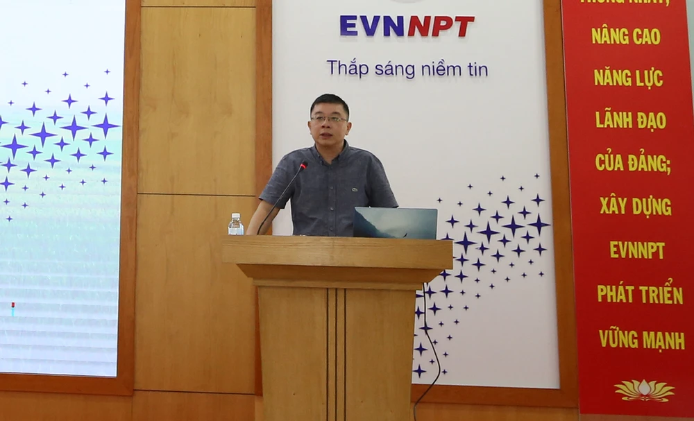 EVNNPT hưởng ứng ngày Pháp luật Việt Nam