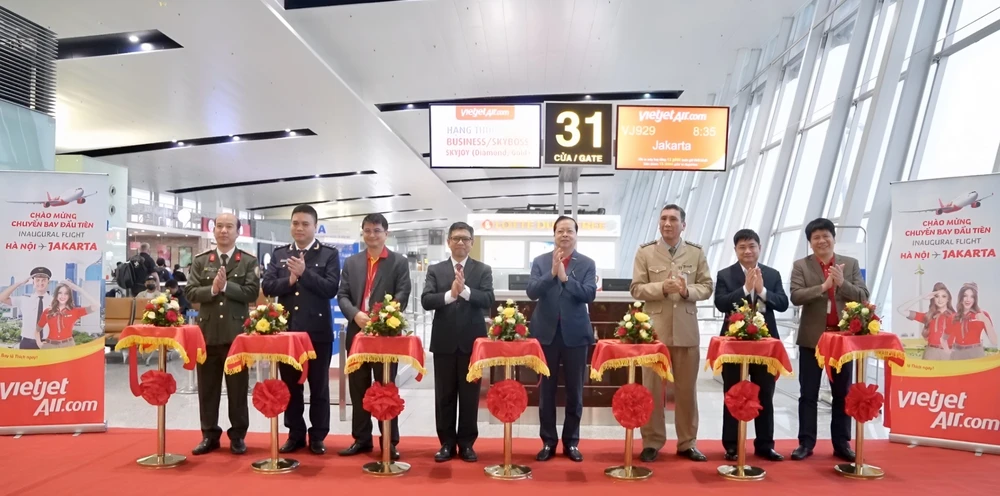 Du xuân Hàn Quốc và Indonesia dễ dàng với 2 đường bay Vietjet vừa khai trương