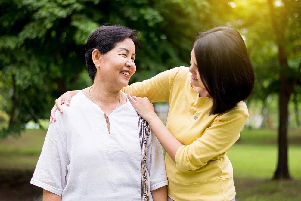 Người lớn tuổi cần chế độ dinh dưỡng cân đối