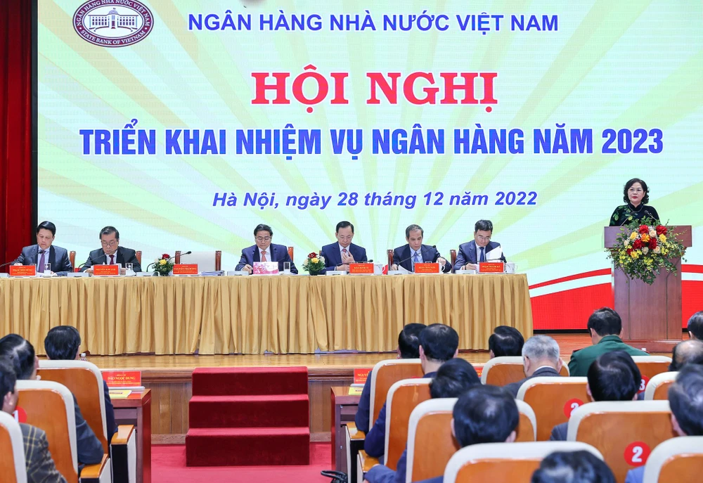 Toàn cảnh hội nghị sáng 28-12. Ảnh: NHẬT BẮC