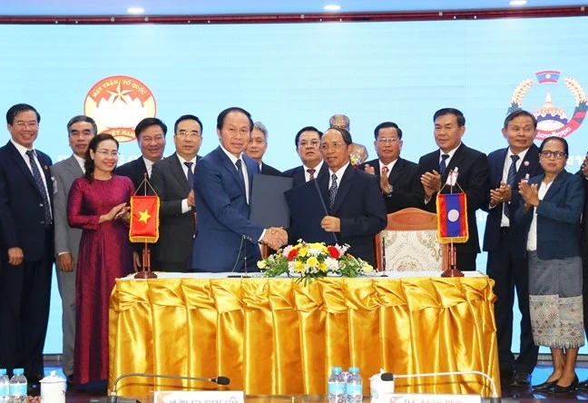 Ủy ban Trung ương MTTQ Việt Nam và Ủy ban Trung ương Mặt trận Lào xây dựng đất nước phối hợp tổ chức Hội nghị quốc tế xây dựng đường biên giới Lào – Việt Nam hòa bình, hữu nghị, hợp tác cùng phát triển năm 2022.