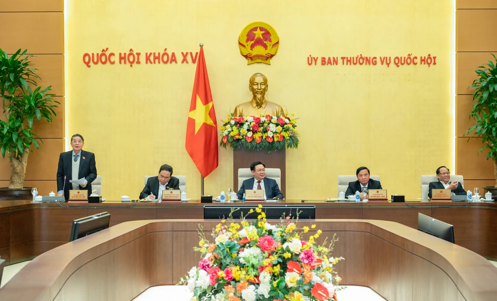 Ủy ban Thường vụ Quốc hội họp phiên bất thường, chiều 30-12-2022. Ảnh: QH
