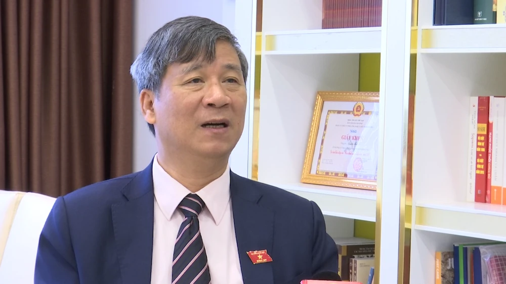 Thách thức nhìn từ sáng kiến lập pháp Luật Bản dạng giới của ĐBQH Nguyễn Anh Trí ảnh 1