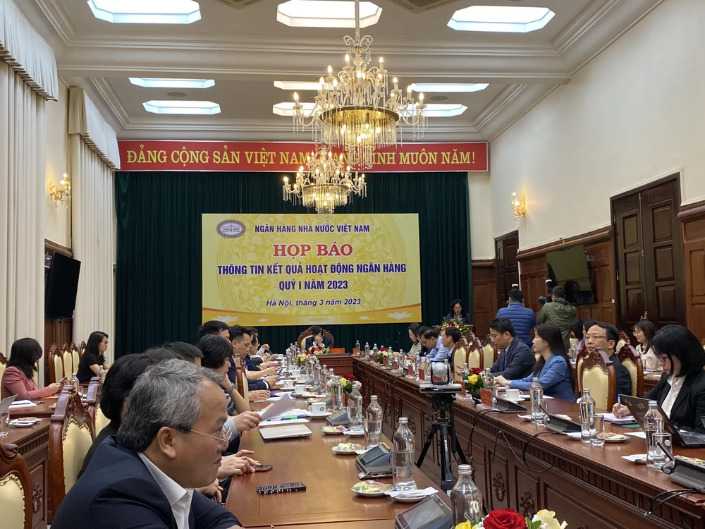 Họp báo kết quả hoạt động ngân hàng Quý I/2023 chiều 31-3. ẢNH: MINH TRÚC