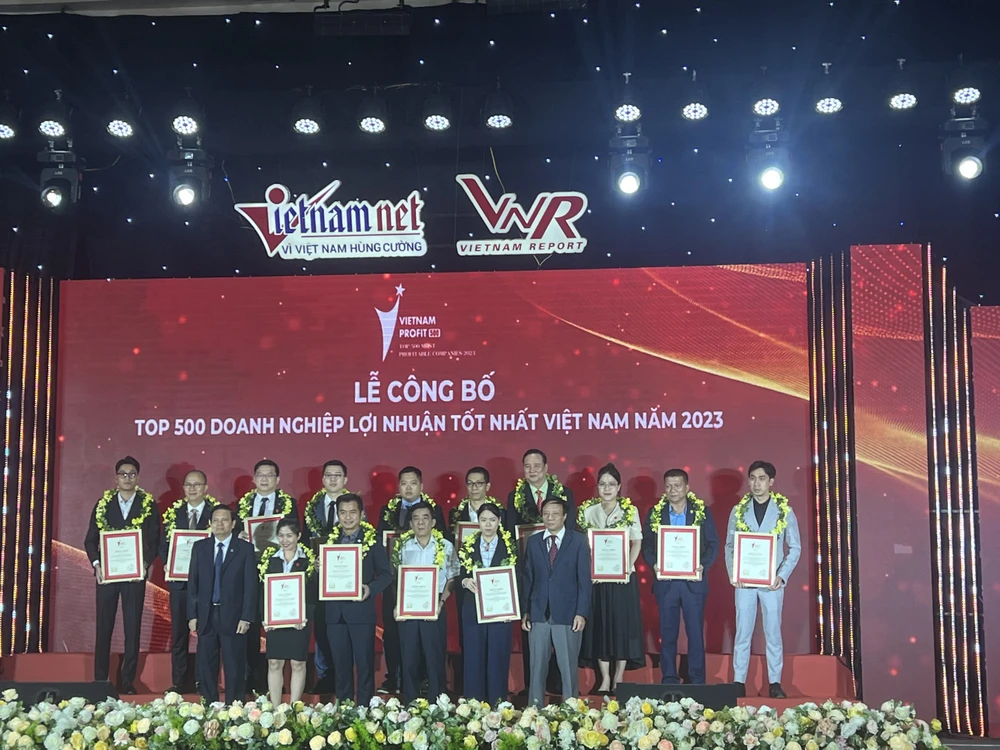 top 500 doanh nghiệp lợi nhuận.jpeg