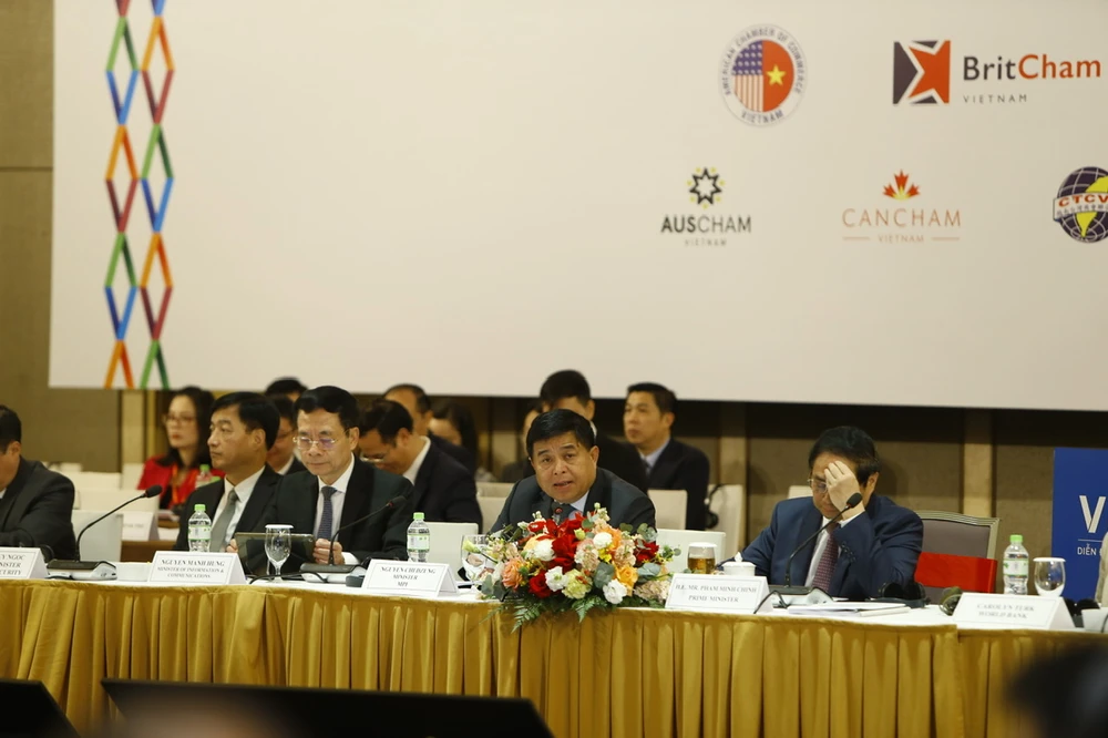 Diễn đàn doanh nghiệp 1.jpeg