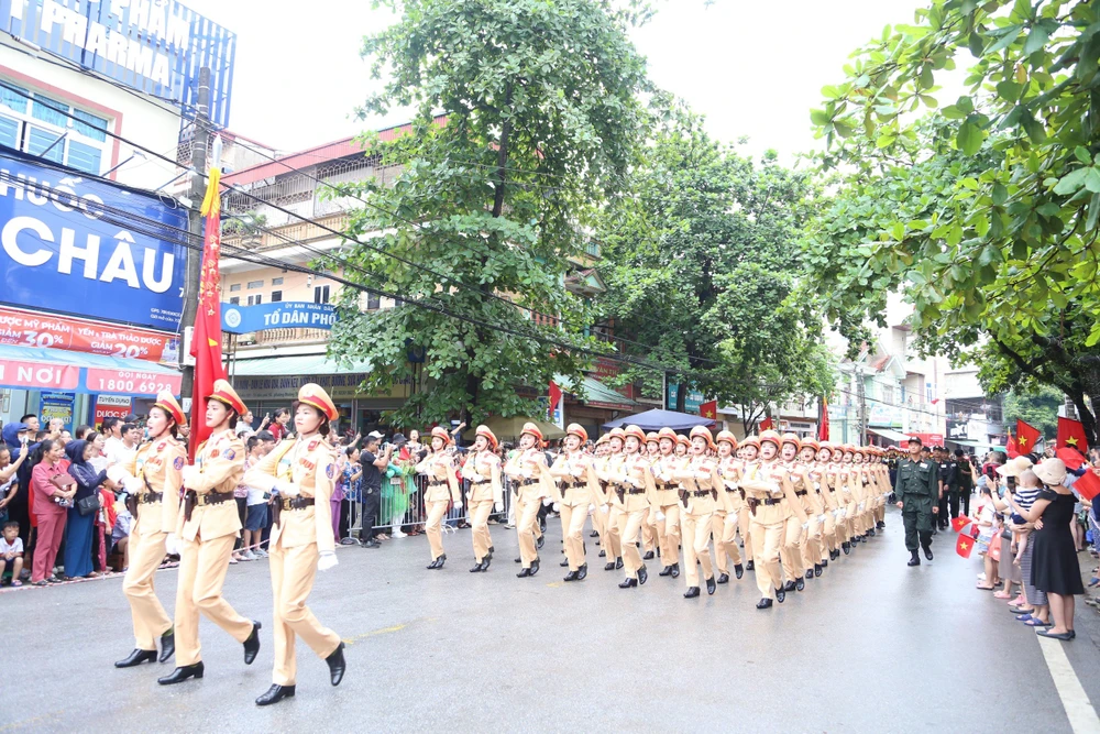 Điện Biên Phủ diễu binh 3.jpeg