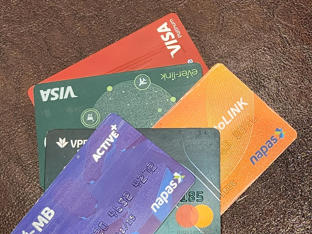 Bốn trường hợp bị phong tỏa tài khoản thanh toán từ 1-7