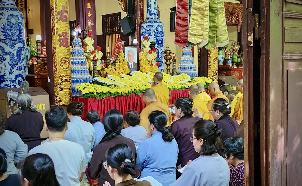 Chùa Quán sứ cầu siêu cho Tổng Bí thư Nguyễn Phú Trọng