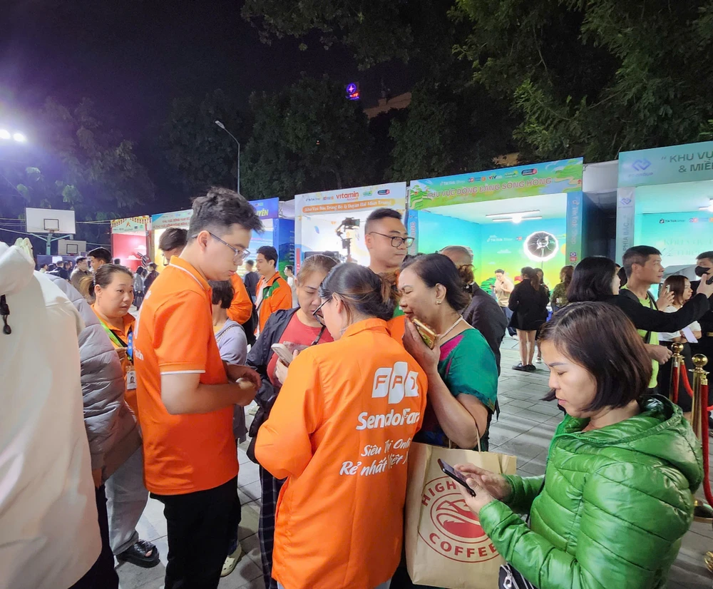 Ngày mua sắm trực tuyến Việt Nam 6.jpg