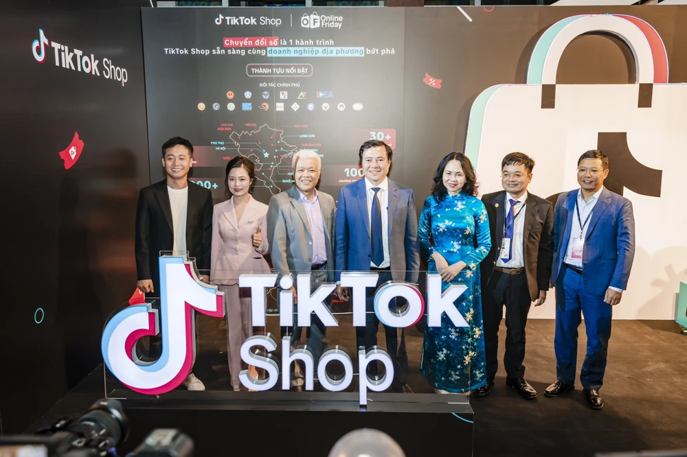 Ngày mua sắm trực tuyến Việt Nam.jpg