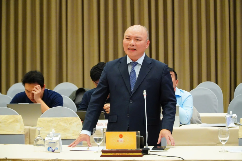 tinh gọn bộ máy