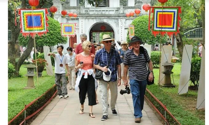 Miễn thị thực nhập cảnh