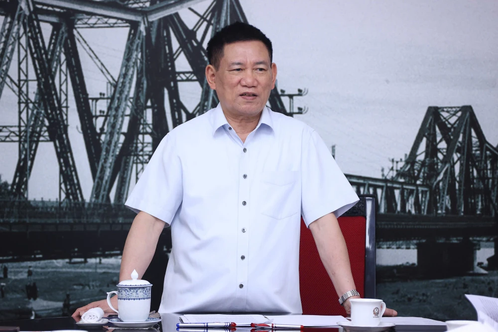 Phó Thủ tướng Hồ Đức Phớc đã họp với các bộ, ngành liên quan về việc nghiên cứu thành lập quỹ phát triển nhà ở. Ảnh: VGP