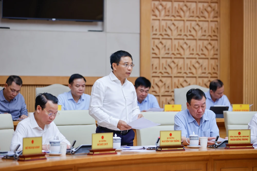 tăng trưởng từ 8% trở lên.jpg