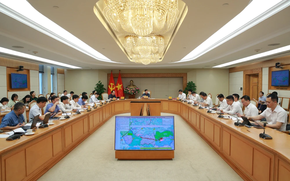 sân bay gia bình 0805.jpg