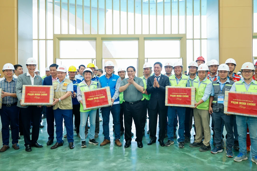 Trung tâm Hội chợ Triển lãm Quốc gia 2.jpg