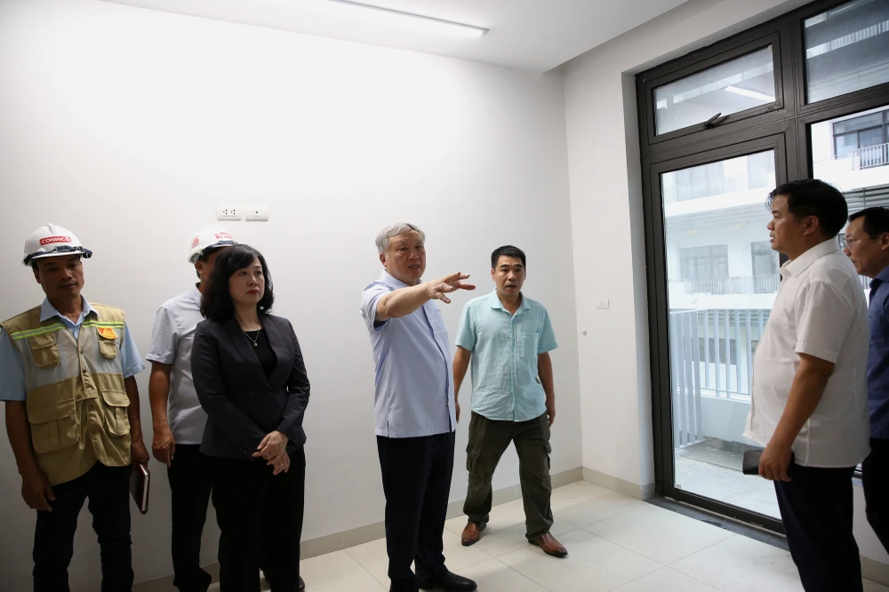 Bệnh viện Bạch Mai 1.jpg