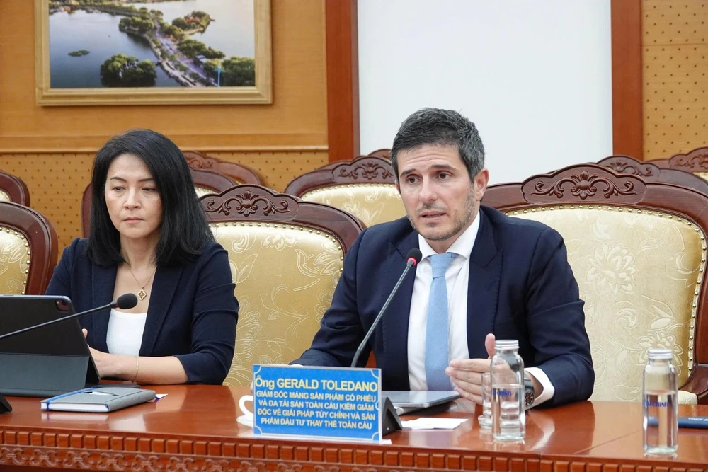 nâng hạng thị trường.jpg