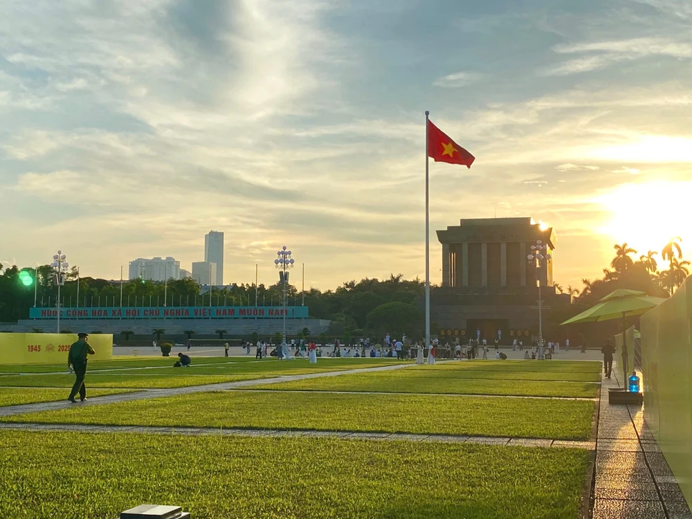 Quảng trường Ba Đình - nơi diễn ra lễ diễu binh, diễu hành kỷ niệm 80 năm Cách mạng Tháng tám và Quốc khánh 2-9. Ảnh: MINH TRÚC