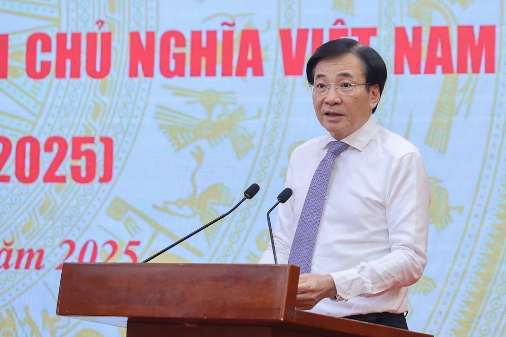 Bộ trưởng, Chủ nhiệm Văn phòng Chính phủ Trần Văn Sơn thông tin về Lễ khánh thành, khởi công các dự án, công trình kỷ niệm 80 năm Quốc khánh 2-9. Ảnh: VGP