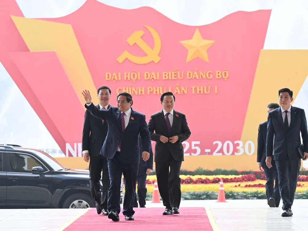 Phiên trù bị Đại hội đại biểu Đảng bộ Chính phủ lần thứ I, nhiệm kỳ 2025-2030 đã diễn ra vào sáng 12-10. Ảnh: VGP