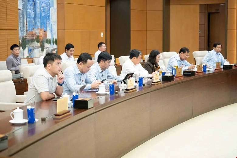 Luật đầu tư 1.jpg