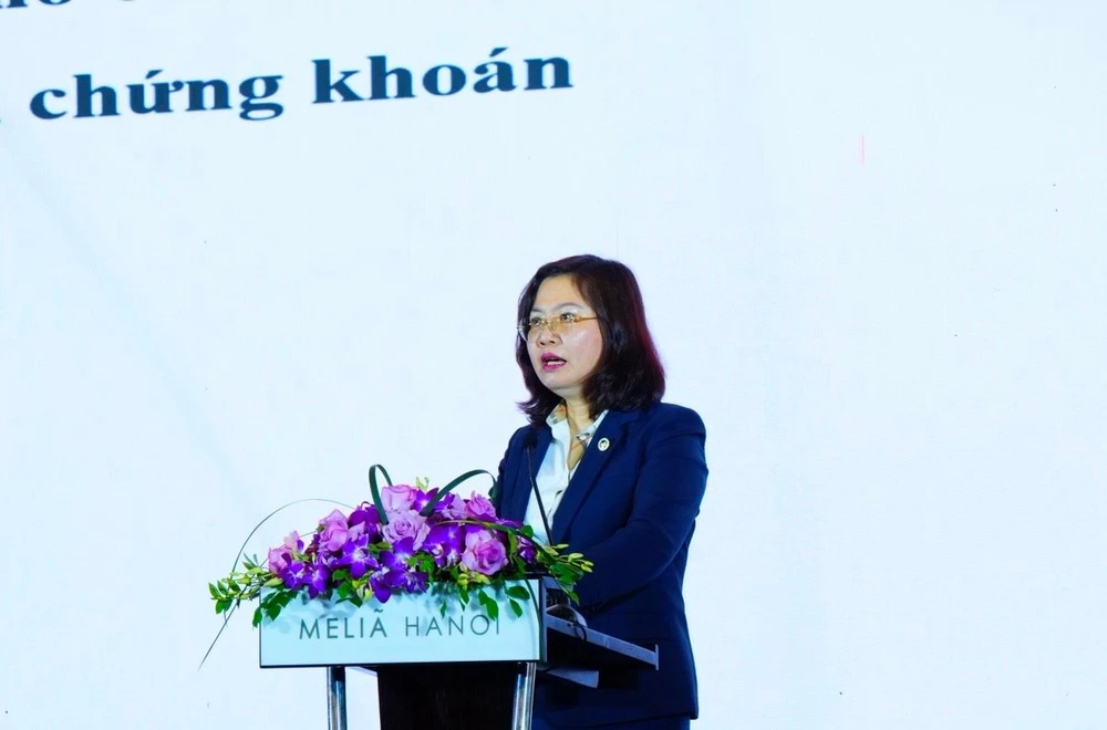 CHỨNG KHOÁN A.jpeg