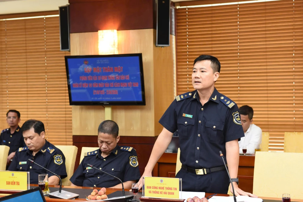 nhập siêu CHQ.jpg