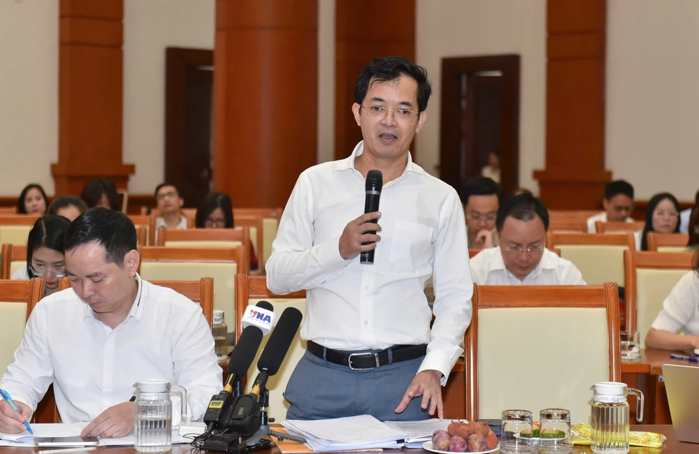 xăng e10 thuế .jpg