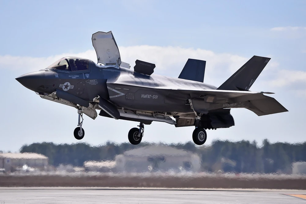 Tiêm kích tàng hình F-35B Lightning II của Mỹ tại căn cứ không quân - thủy quân lục chiến Beaufort, bang South Carolina (Mỹ). Ảnh: GETTY IMAGES