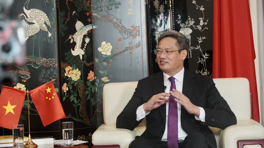 Tổng lãnh sự Trung Quốc Ngụy Hoa Tường Tổng lãnh sự Trung Quốc Ngụy Hoa Tường