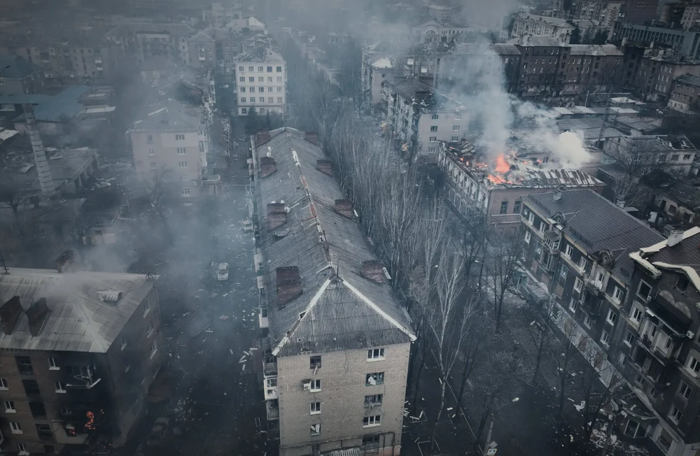 Bakhmut trong ngày Chủ nhật cuối cùng của tháng 3. Ảnh: AP