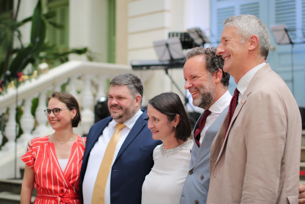 hội chợ từ thiện Giáng sinh châu Âu lần đầu tiên tại TP.HCM