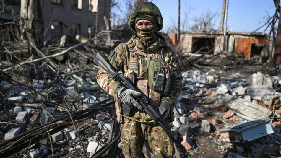 Chiến sự Nga-Ukraine 27-2: Moscow có thắng lợi mới ở Donetsk; Kiev chuẩn bị 2 kịch bản chiến tranh