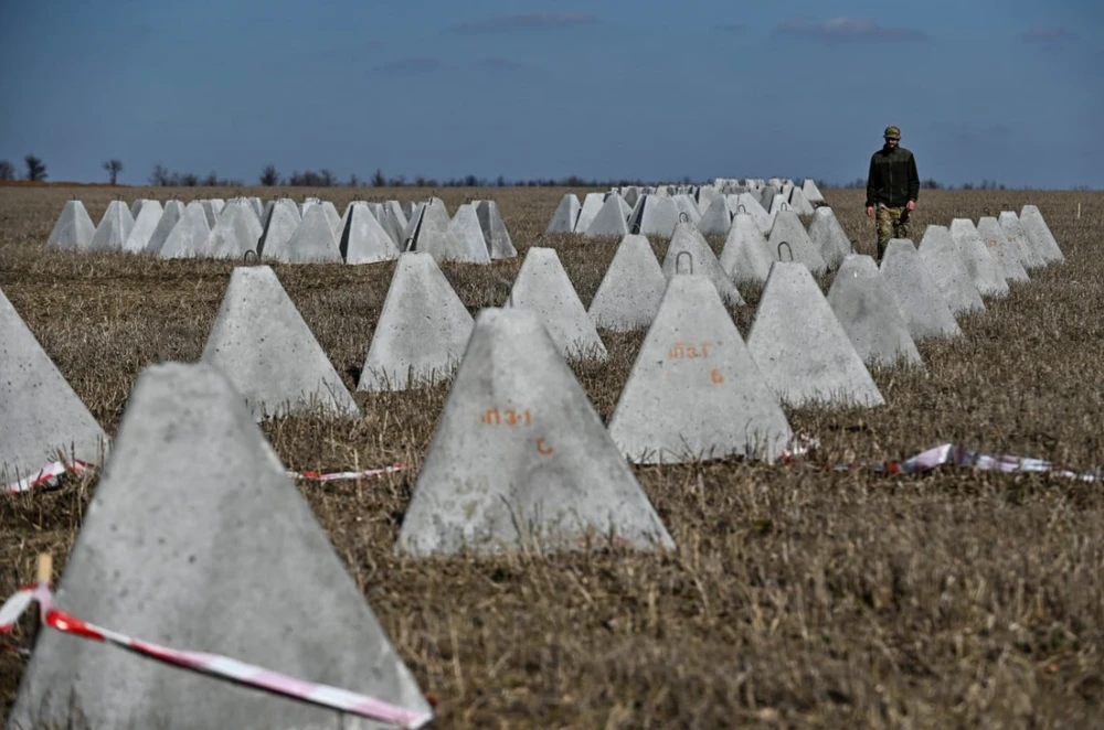 Ukraine tốc lực vá lỗ hổng phòng thủ