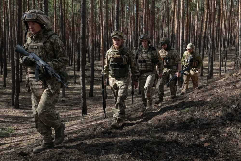 Chiến sự Nga-Ukraine 5-4: Nga tập kích căn cứ lính đánh thuê Ukraine, khen đề xuất hòa bình của Trung Quốc