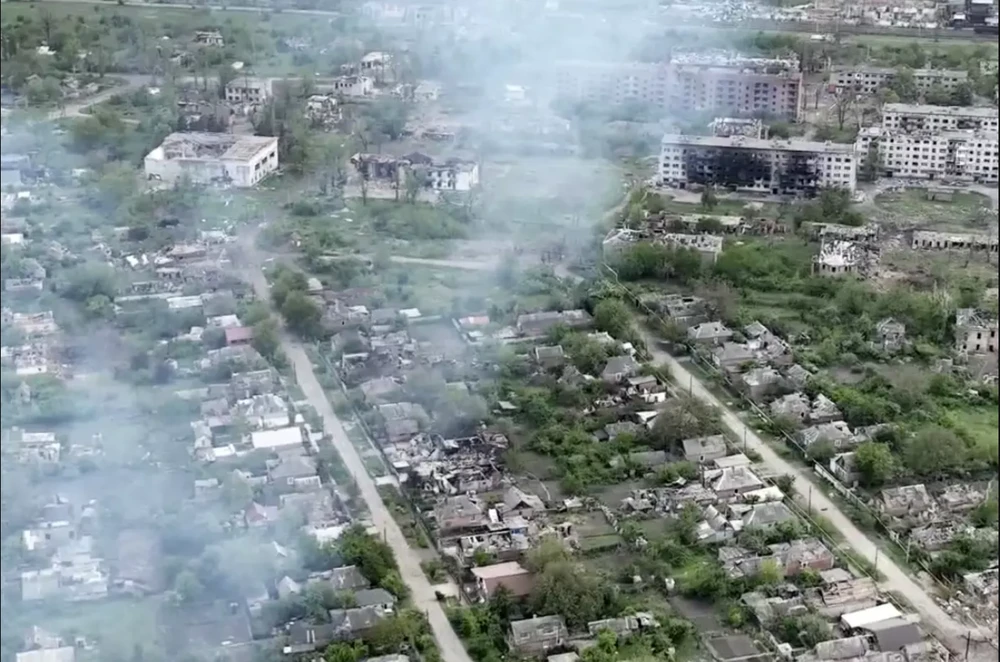 Đánh mạnh Donetsk, Nga giành thêm 1 thành trì chiến lược