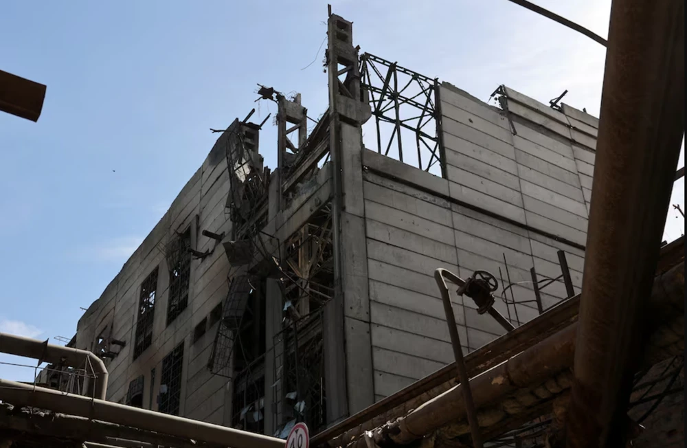 lãnh đạo cơ quan tái thiết Ukraine từ chức dấy lên lo ngại quản lý tiền viện trợ