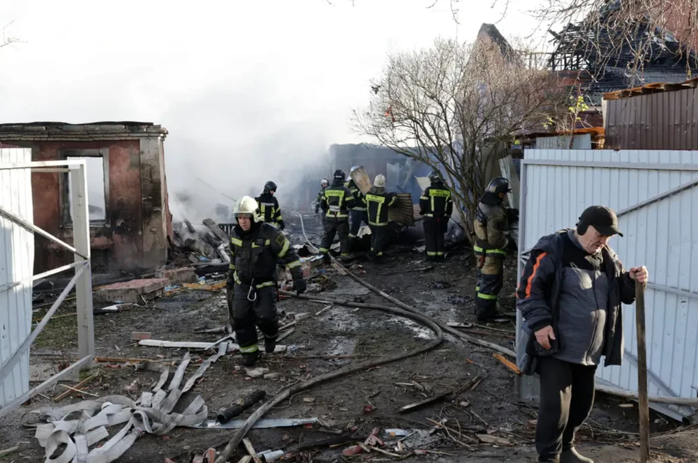 Chiến sự Nga-Ukraine 11-11: Có tin Nga chuẩn bị phản công lớn ở Kursk; Moscow hứng đợt tấn công UAV quy mô lớn