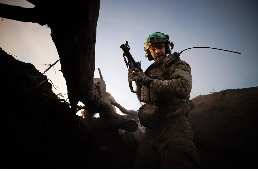 Chiến sự Nga-Ukraine: Ông Trump sẽ chọn đặc phái viên về Ukraine; Thành trì Donetsk lung lay