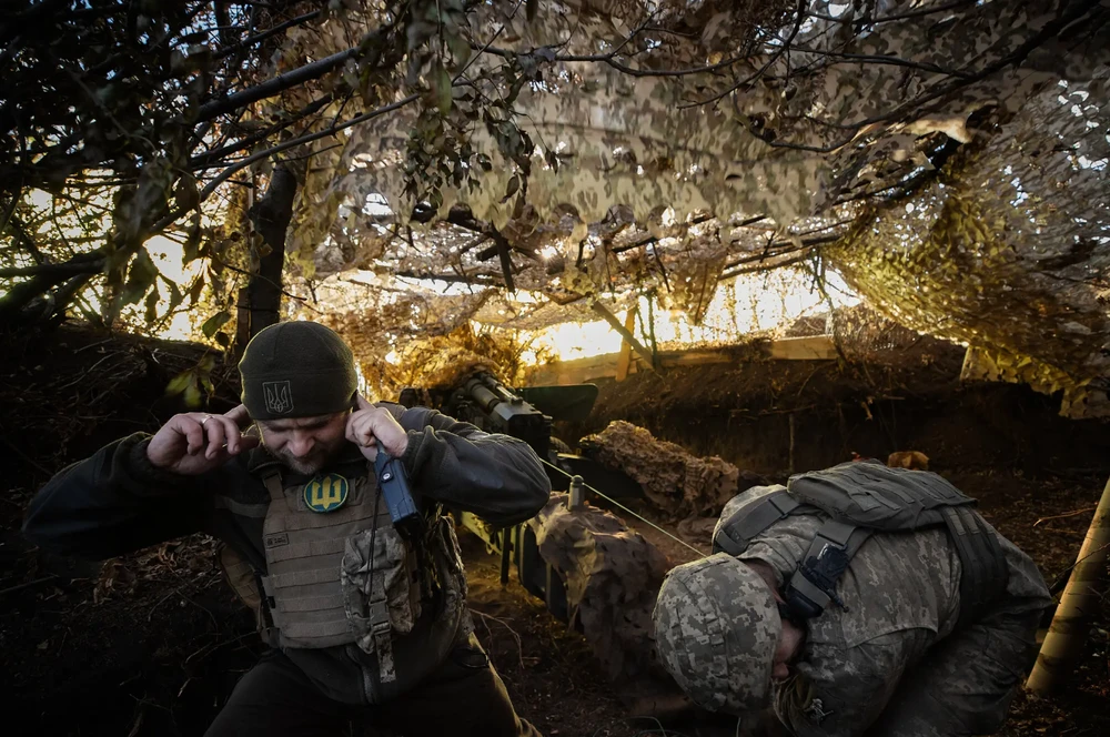 Chiến sự Nga-Ukraine 28-11: Crimea hứng đòn UAV, tên lửa; Ông Medvedev cảnh báo rắn với NATO