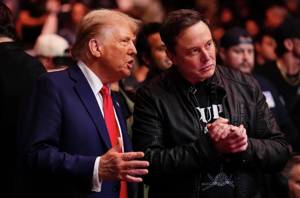 Tổng thống Trump và tỉ phú Musk đang bị hàng loạt đơn kiện bủa vây.