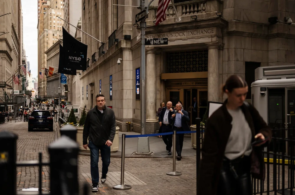 Thị trường chứng khoán Châu Á khởi sắc; Giá cổ phiếu tương lai Mỹ tăng