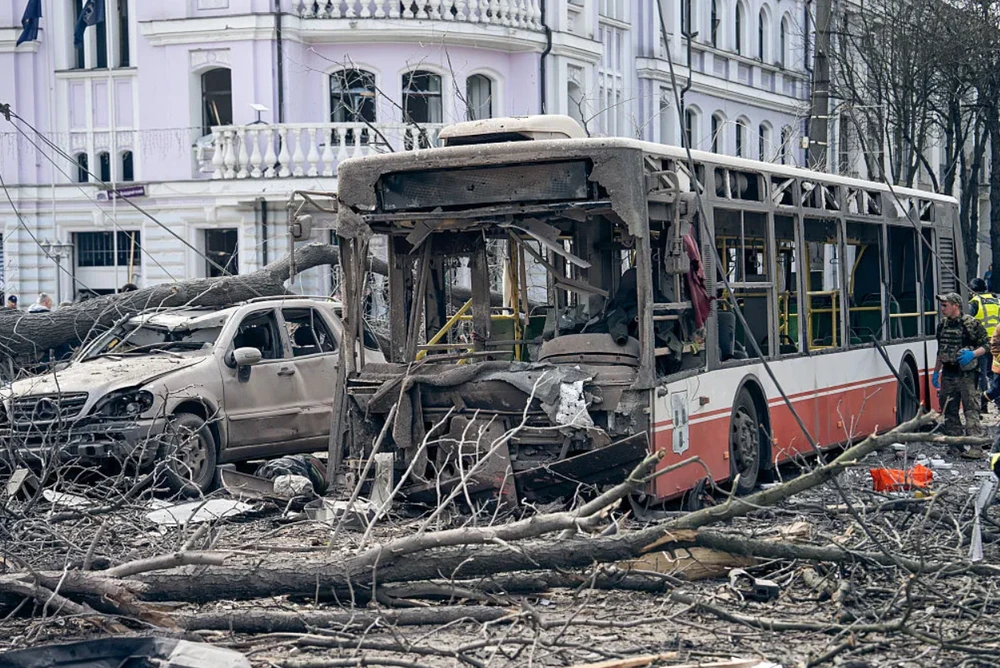 Nga: Nã tên lửa đạn đạo vào Sumy để diệt chỉ huy Ukraine và NATO